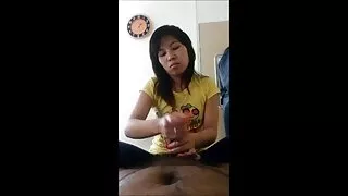 ठूलो-स्तन केटी Cand अल एलेक्स